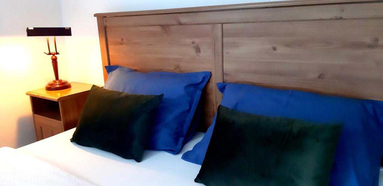 רוז'ומברוק Vila Fenix B&B מראה חיצוני תמונה
